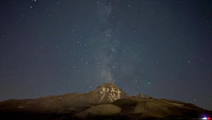 Türkiye semalarında Perseid şöleni