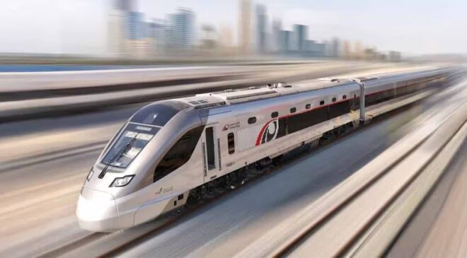 Türk şirketi BAE’nin ilk hızlı tren hattında sahaya indi