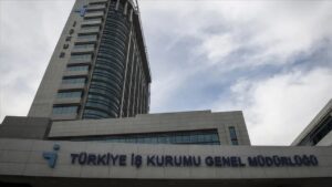 İŞKUR 7 ayda 848 bin kişiyi işe yerleştirdi: Bakan Işıkhan dev rakamları duyurdu