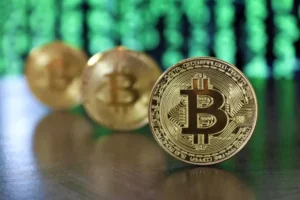 Bitcoin için yeni rekor tahmini: 126 bin dolar beklentisi