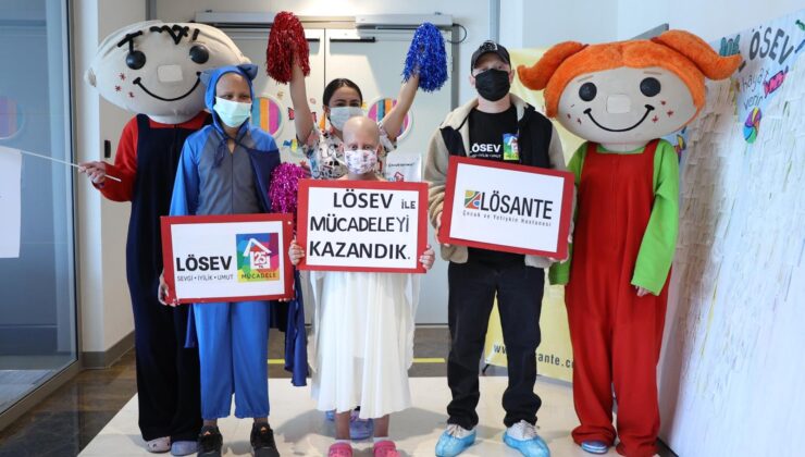 Kanseri yendiler, vize engelini aşamadılar