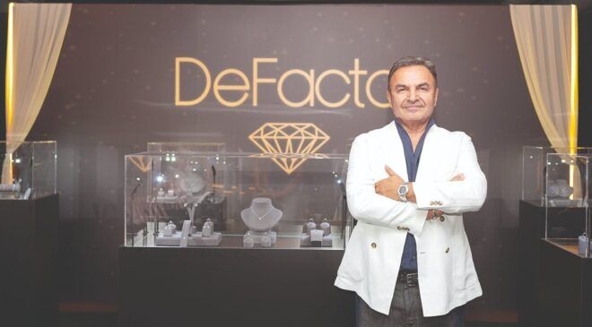 DeFacto’dan kuyumcuları sarsacak sürpriz hamle: Pırlanta satmaya başladılar!