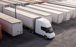Dünyanın en büyük Tesla Semi filosu kuruluyor: 500 araçlık rekor anlaşma