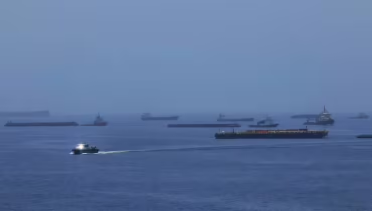 İran’dan ABD ve İsrail gemilerine Hürmüz Boğazı yasağı