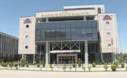 Hazine iki ihaleyle 95,7 milyar lira borçlandı
