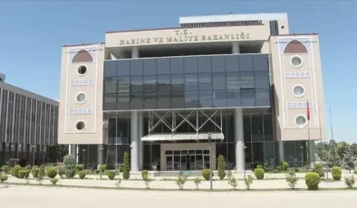 Hazine iki ihaleyle 95,7 milyar lira borçlandı