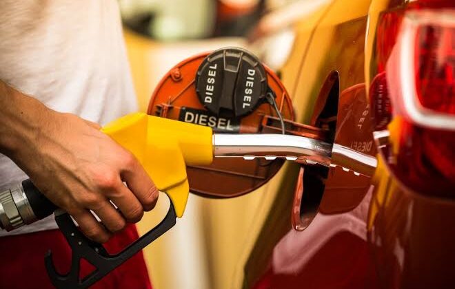 Otomobil pazarında çevreci dönüşüm: Satışların yarısı elektrikli ve hibrit oldu