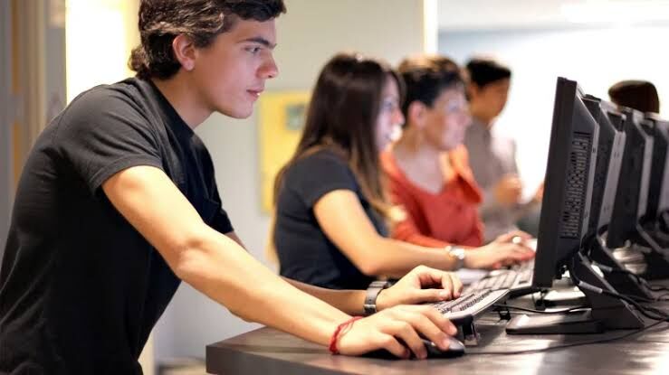 Üniversiteliler dikkat! İŞKUR Gençlik Programı için başvuru dönemi yaklaşıyor