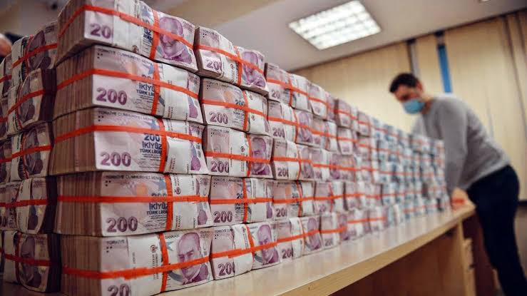 Nakdi krediler 28,1 trilyon liraya ulaştı
