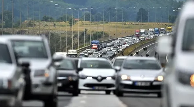 Temmuzda 207 bin 508 taşıt trafiğe kaydoldu