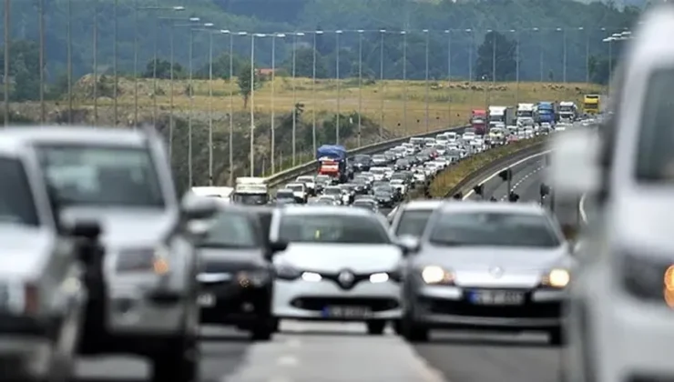 Temmuzda 207 bin 508 taşıt trafiğe kaydoldu