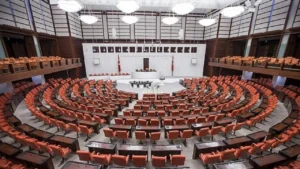 Meclis kapılarını kapattı: TBMM 1 Ekim’e kadar tatile girdi
