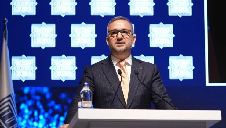 TCMB Başkanı Karahan’dan gençlere mesaj: Farkı bilgi değil, düşünme biçimi belirleyecek