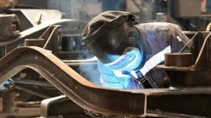PLASFED Başkanı Karadeniz: Türkiye’nin yeni büyüme hikayesi üretimle yazılmalı