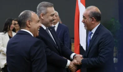 Türkiye ile Mısır arasında ticaret ve ulaştırmada alanında anlaşmalar imzalandı