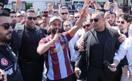 Trabzonspor’da Salah rüzgârı! Forma ve kombine satışlarında büyük hareketlilik