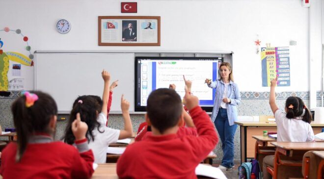 Yeni eğitim öğretim yılının ilk zili yarın çalacak
