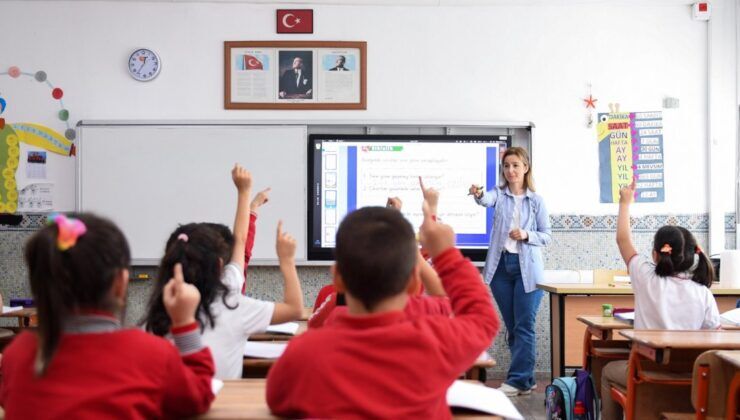 Yeni eğitim öğretim yılının ilk zili yarın çalacak