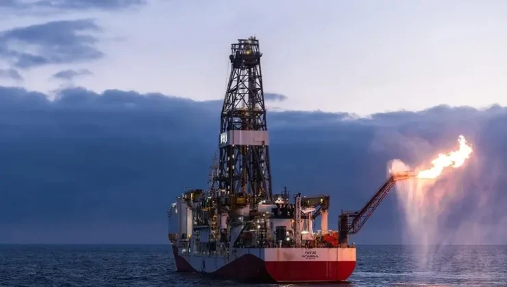 Pakistan’dan enerji hamlesi: Sukhpur-II sahasında doğal gaz üretimi başladı