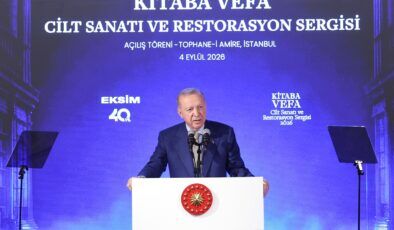 Eksim Holding 40. yılını ‘Kitaba Vefa’ sergisiyle kutladı