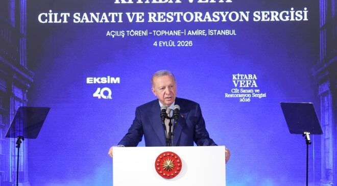 Eksim Holding 40. yılını ‘Kitaba Vefa’ sergisiyle kutladı