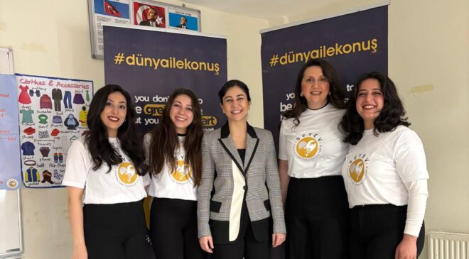 Yabancı dil eğitiminde başarı kulağı eğitmekten geçiyor