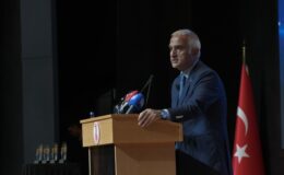 Türkçeye hizmet eden isimlere ödül, Ersoy’dan ortak alfabe vurgusu