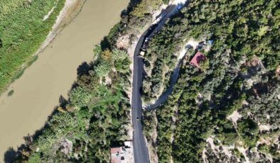 Defne’de 8 mahalleyi bağlayan 11 kilometrelik yolda asfalt çalışması başladı