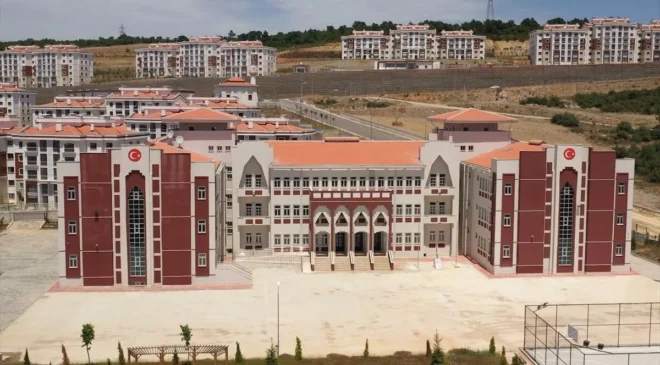 TOKİ eğitim yatırımlarıyla 31 bin 782 dersliği hizmete sundu