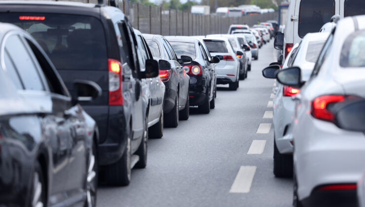 Okul dönemi trafiğinde sürücülerin en büyük sorunu dur-kalk