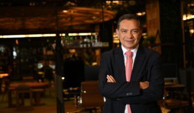 OBASE CEO’su Dr. Bülent Dal: “Yapay zekada asıl mesele pilot yapmak değil, hayata geçirmek”