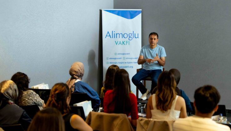 Alimoğlu Sağlık ve Eğitim Vakfı’ndan gençlere staj desteği