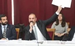 Tutuklu Adalar Belediye Başkan Yardımcısı Fırat Durak meclis üyeliklerinden istifa etti