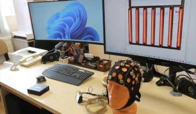 Karabük Üniversitesinden beyin sinyalleriyle bilgisayar kontrolü sağlayan proje