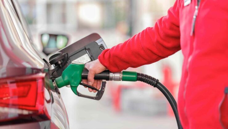 Akaryakıtta tarihi eşik motorin fiyatlarında 100 TL sınırı aşılıyor