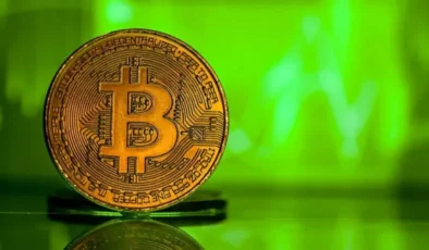 Kripto piyasasında beklenmedik yükseliş: Bitcoin 8 ayın zirvesini gördü!