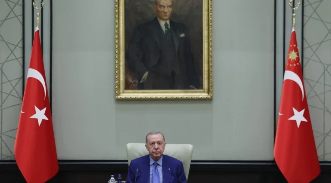 Beştepe kabine toplantısında gündem: Fon krizi soruşturması ve ‘Terörsüz Türkiye’