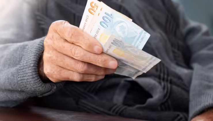 Evde bakım ödemeleri hesaplara yatırıldı: 7,7 milyar lira destek