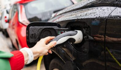 Yüksek akaryakıt maliyeti elektrikli araçlara ilgiyi artırıyor!