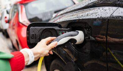 İçten yanmalı motorlara veda ettiren tablo: Elektrikli araçların kullanım maliyeti yüzde 33 daha ucuz çıktı