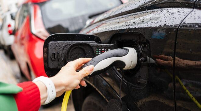 İçten yanmalı motorlara veda ettiren tablo: Elektrikli araçların kullanım maliyeti yüzde 33 daha ucuz çıktı