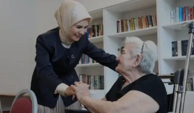 Eylül ayı yaşlı ve engelli aylıkları hesaplara yatırılmaya başlandı