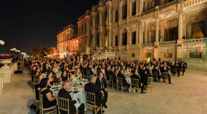 Özdilek Holding 55 yıllık yolculuğunu kutladı