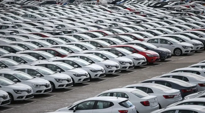 Otomotivde üretim frene bastı: 8 ayda 841 bin araç üretildi