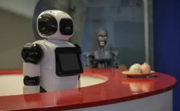 Bursa’da geliştirilen yapay zekalı robot “Adam” danışma görevine başladı