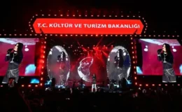 Türkiye Kültür Yolu Festivali Çanakkale’de sanatın farklı renklerini buluşturuyor