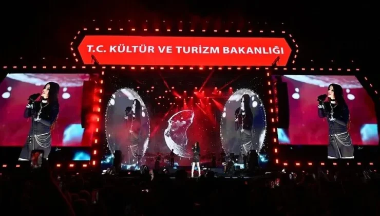Türkiye Kültür Yolu Festivali Çanakkale’de sanatın farklı renklerini buluşturuyor