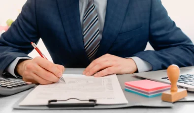 Almanya’da devrim gibi bürokrasi adımı: Vergi dairesi “Gelir vergisi vermelisiniz” demeyi başardı!