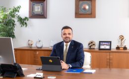 Ali Taha Koç, mobil iletişimin küresel yönetiminde