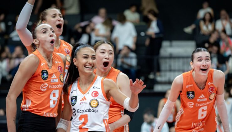 Eczacıbaşı Peron İstanbul derbide VakıfBank’ı ağırlayacak